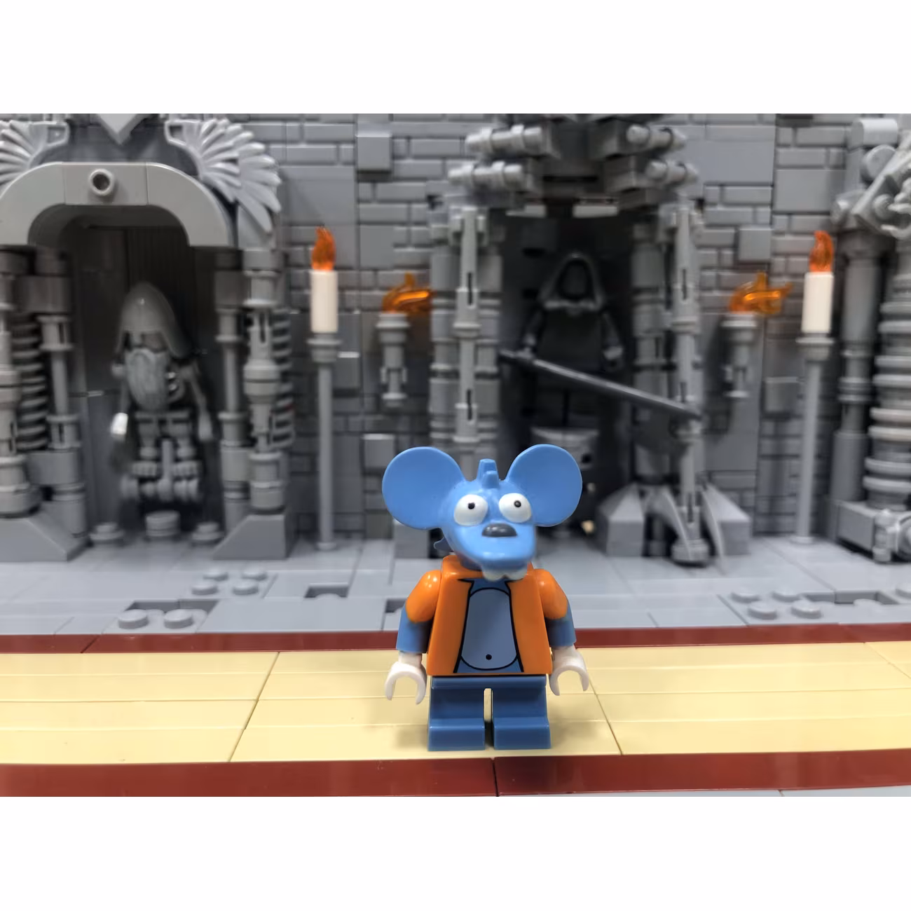 Itchy, The Simpsons, Series 1 (Minifigure Only without Stand and Accessories) Itchy, The Simpsons, Series 1 (Minifigure Only without Stand and Accessories)