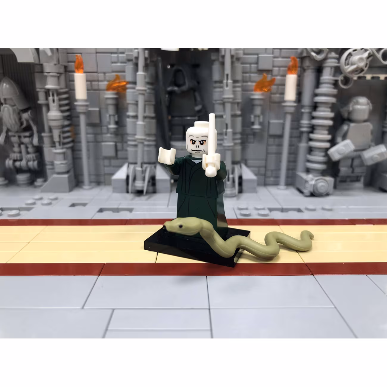 Lord Voldemort, Harry Potter, Series 1 (Complete Set with Stand and Accessories) Lord Voldemort, Harry Potter, Series 1 (Complete Set with Stand and Accessories)