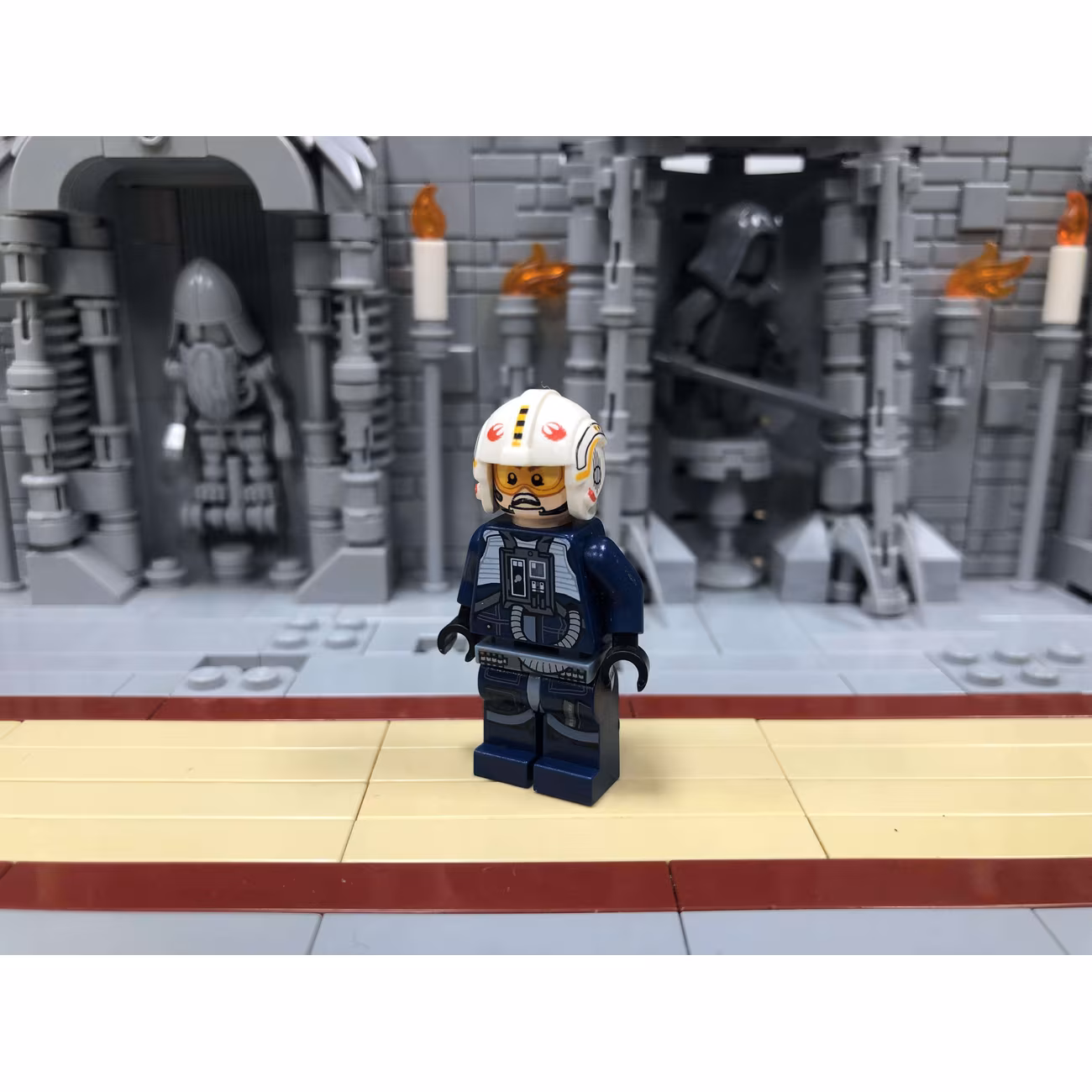 Rebel Pilot Y-wing (Dark Blue Jumpsuit) Rebel Pilot Y-wing (Dark Blue Jumpsuit)