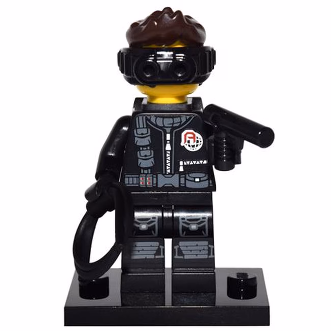 Spy, Series 16 (Complete Set with Stand and Accessories) Spy, Series 16 (Complete Set with Stand and Accessories)