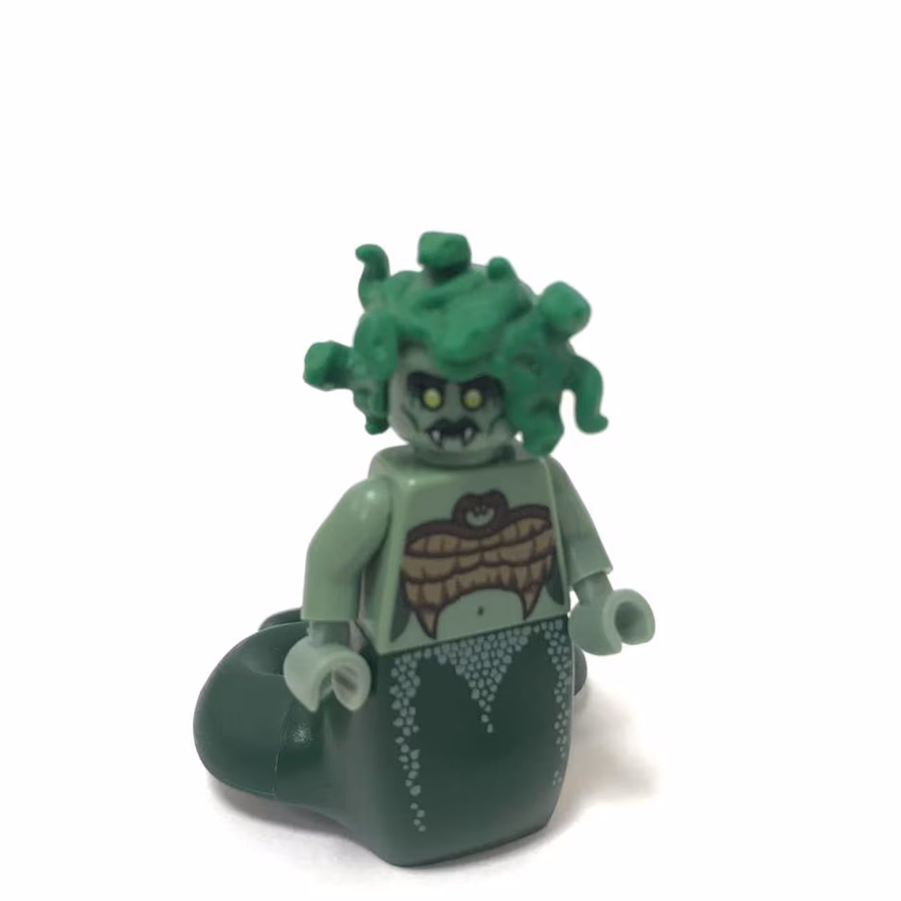 Medusa, Series 10 (Complete Set with Stand and Accessories) Medusa, Series 10 (Complete Set with Stand and Accessories)