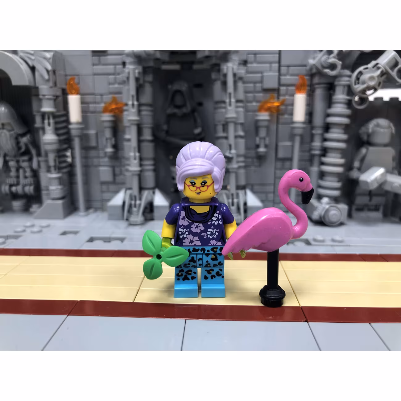 Gardener, Series 19 (Complete Set with Stand and Accessories) Gardener, Series 19 (Complete Set with Stand and Accessories)