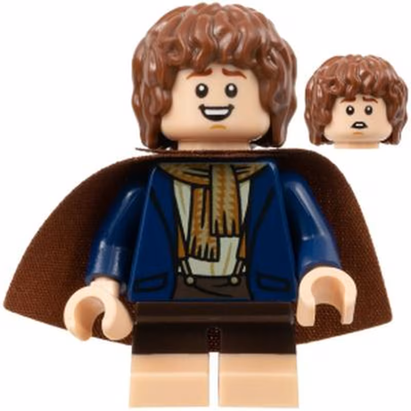 Peregrin Took (Pippin) - Reddish Brown Cape, Light Nougat Feet Peregrin Took (Pippin) - Reddish Brown Cape, Light Nougat Feet