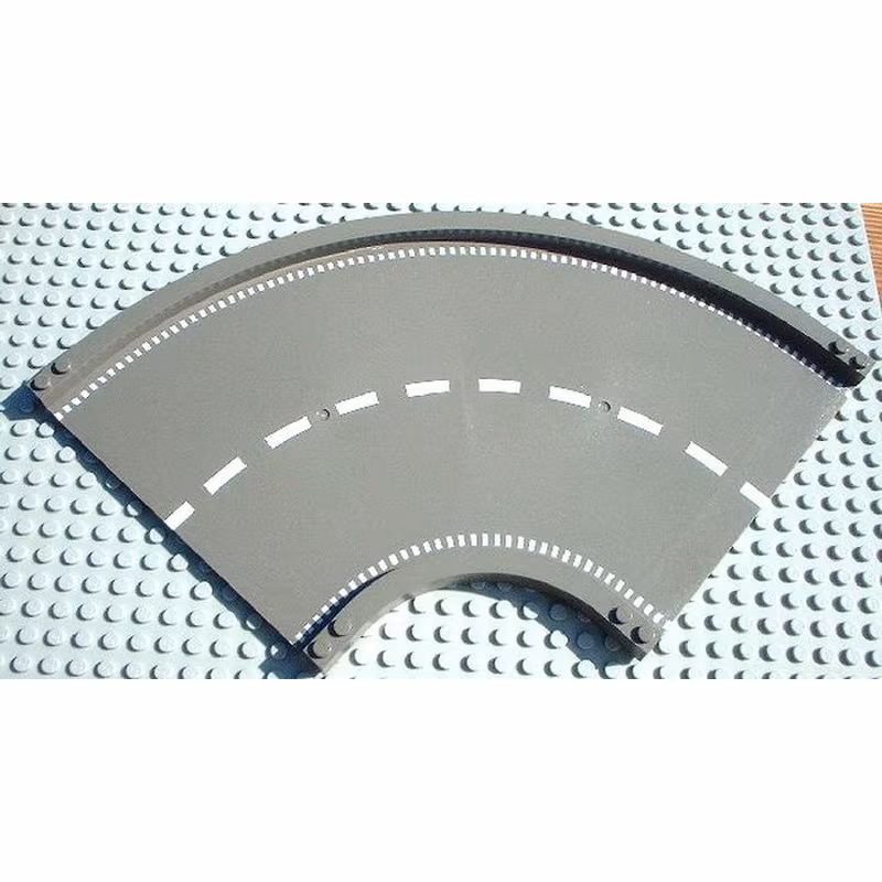 Baseplate, Road 24 x 24 Ramp, Curved (16w surface) with White Center Stripe Pattern Baseplate, Road 24 x 24 Ramp, Curved (16w surface) with White Center Stripe Pattern