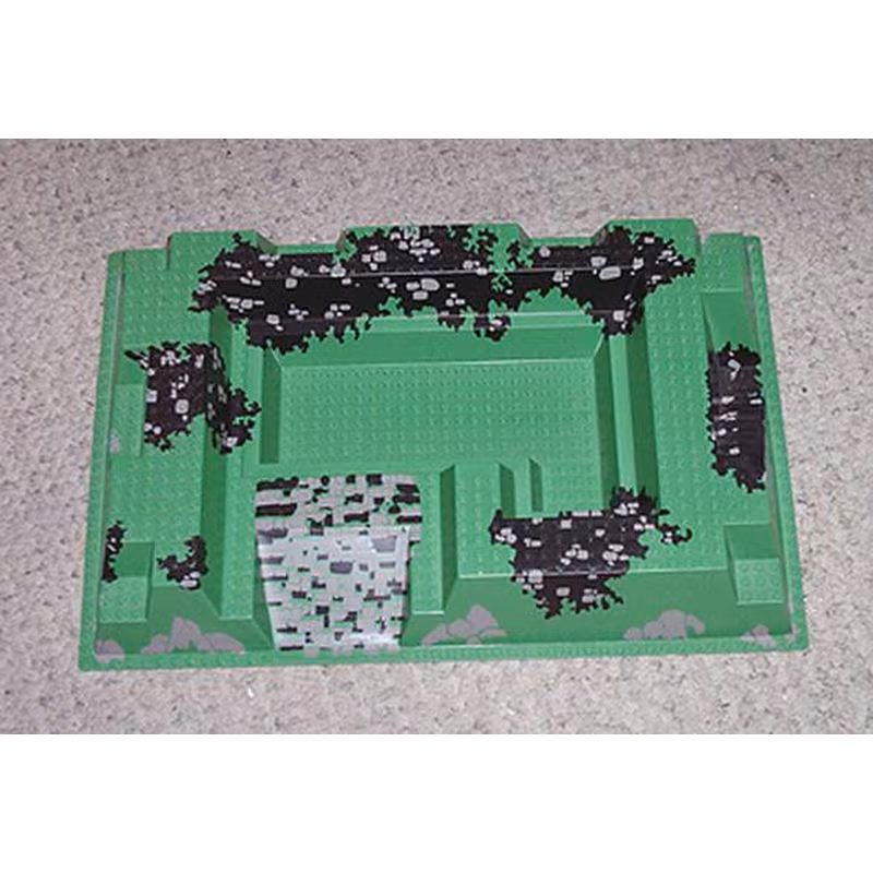 Baseplate, Raised 32 x 48 x 6 with Center Pit with Stones Pattern