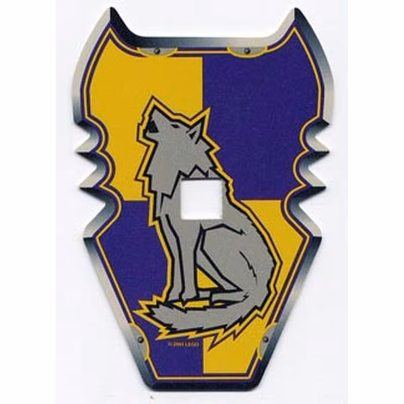 Plastic Shield (Undetermined Type) for Large Figures with Knights Kingdom Danju Wolf Pattern
