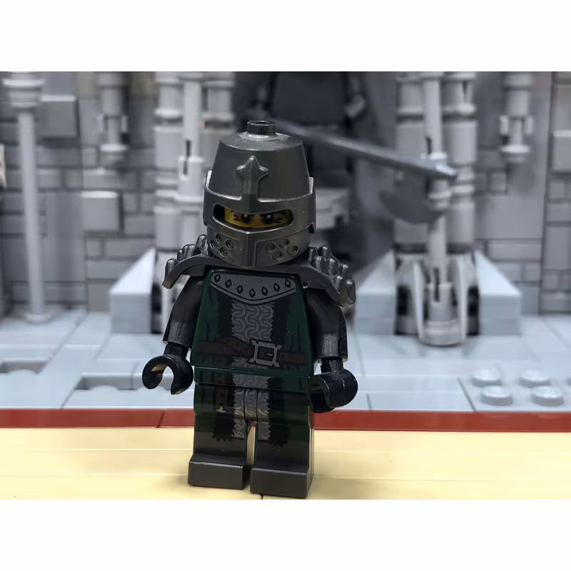 Frightening Knight, Series 15 (Minifigure Only without Stand and Accessories)