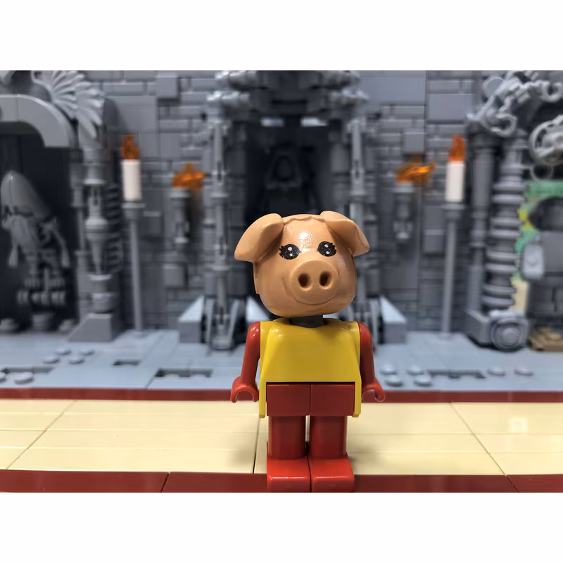 Fabuland Pig - Patricia Piglet (Pat), Red Legs, Yellow Top Fabuland Pig - Patricia Piglet (Pat), Red Legs, Yellow Top